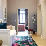 Otel Cora