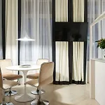 Hotel Cora *