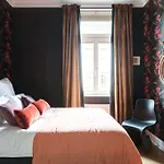 Cora Hotel *